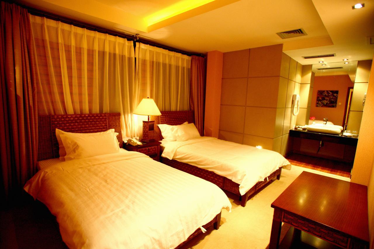 Xinjiang Yema International Clubhouse Hotel Urumqi Eksteriør billede