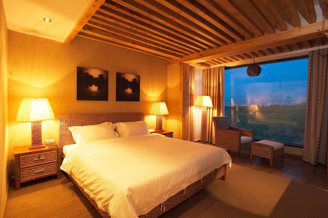 Xinjiang Yema International Clubhouse Hotel Urumqi Eksteriør billede