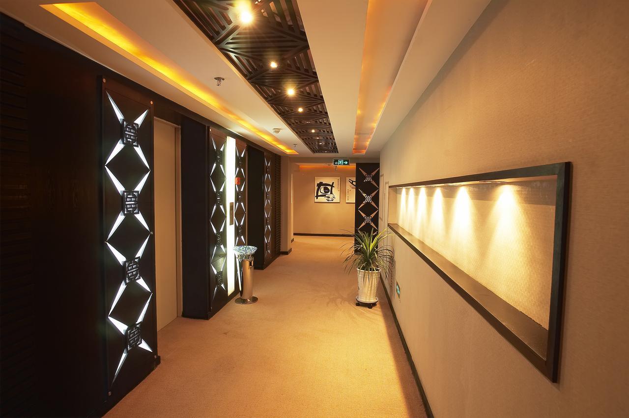 Xinjiang Yema International Clubhouse Hotel Urumqi Eksteriør billede