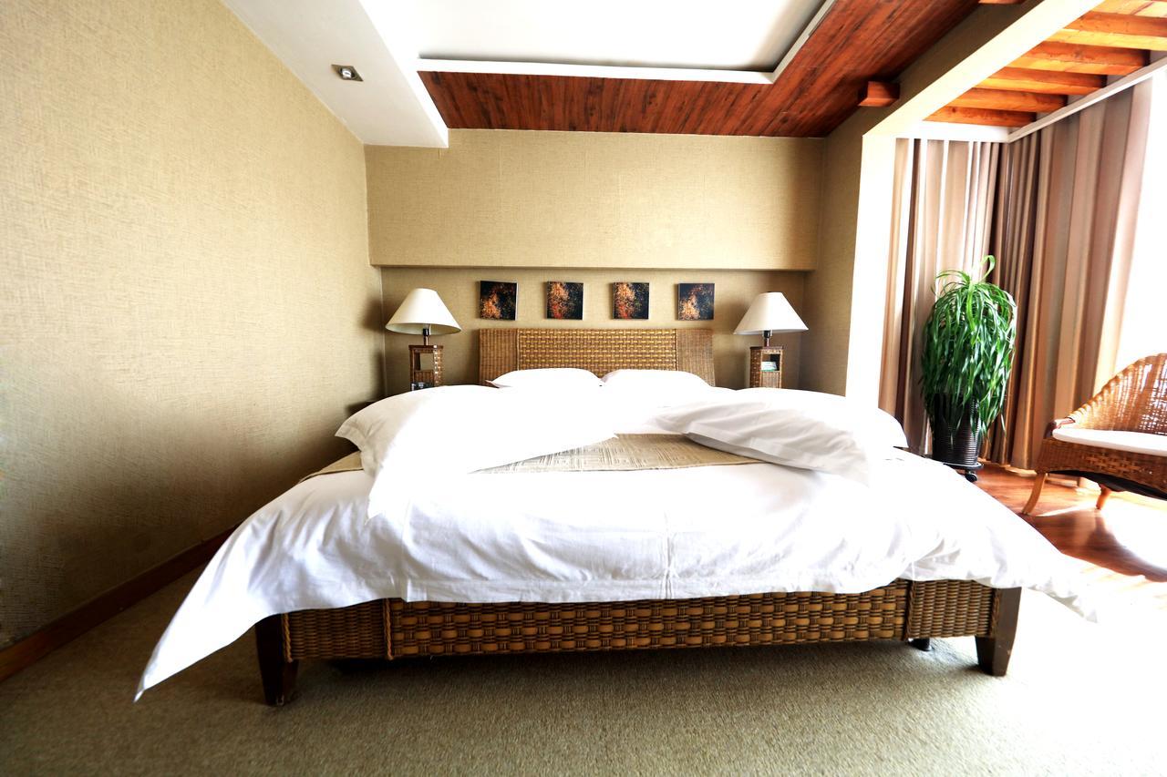 Xinjiang Yema International Clubhouse Hotel Urumqi Eksteriør billede